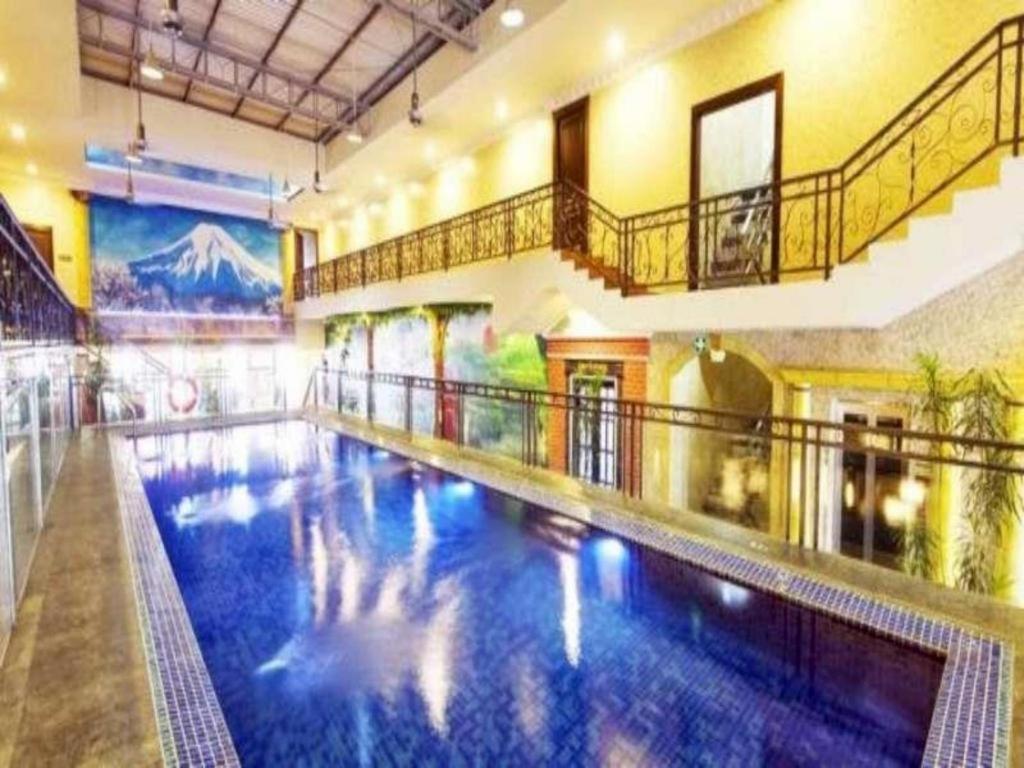 Amos Cozy Hotel Melawai Jakarta Exterior foto