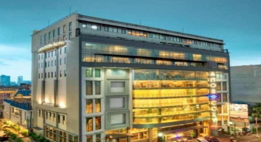 Amos Cozy Hotel Melawai Jakarta Exterior foto